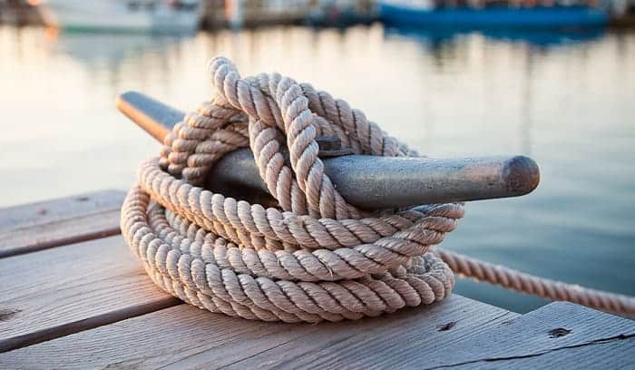 Knots-for-Tying-Boats-to-Docks