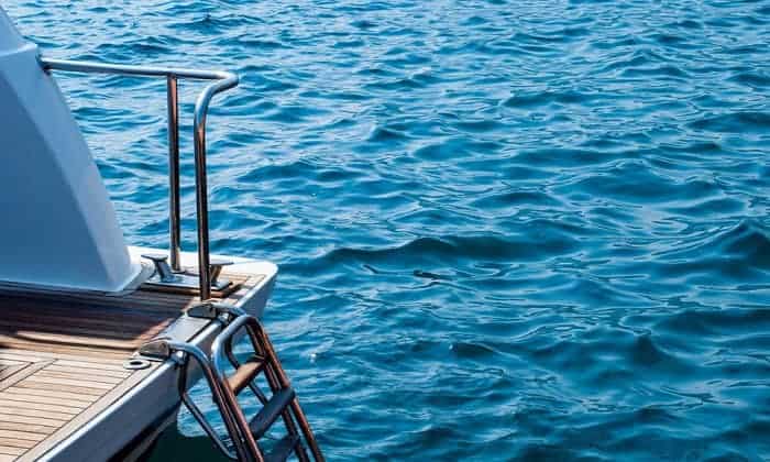 fishing-boat-ladders