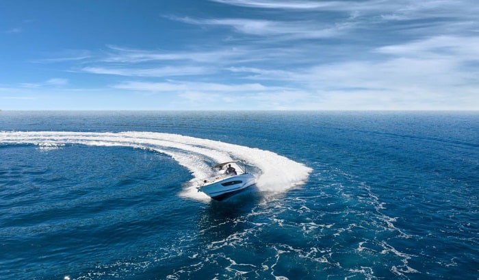 what is a safe speed for your boat