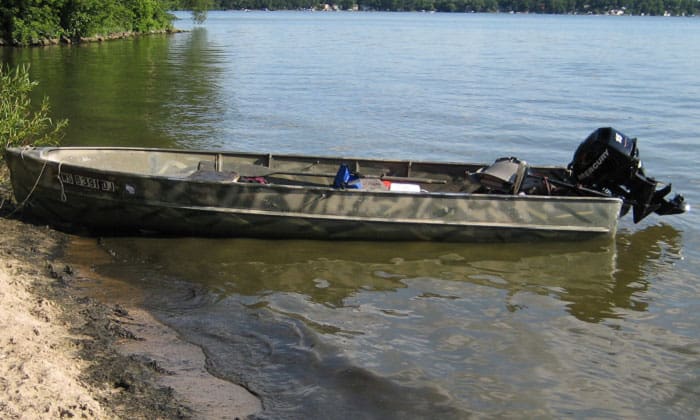 how-to-camo-paint-a-boat
