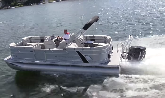 how-fast-do-pontoon-boats-go