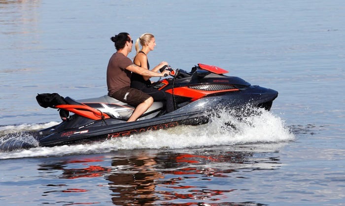 personal-watercraft-are-considered-what-type-of-vessel