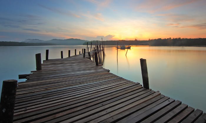 building-a-boat-dock