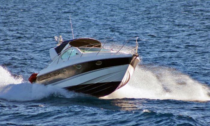 outboard-speed-boats