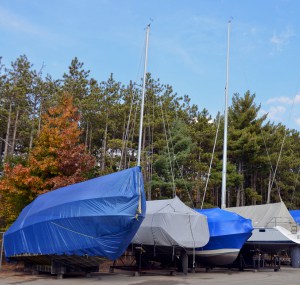 Parked-boat-in-Dry-storage-facilities