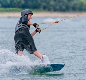 Wake-size-control-Affects-Wakeboarding-Performance