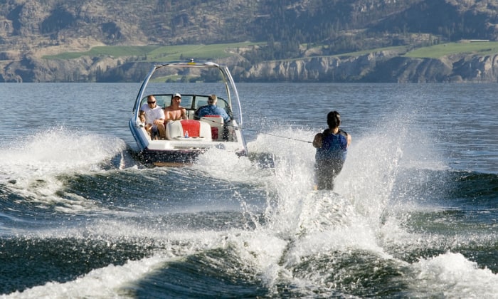 ski-with-a-wakeboard-boat
